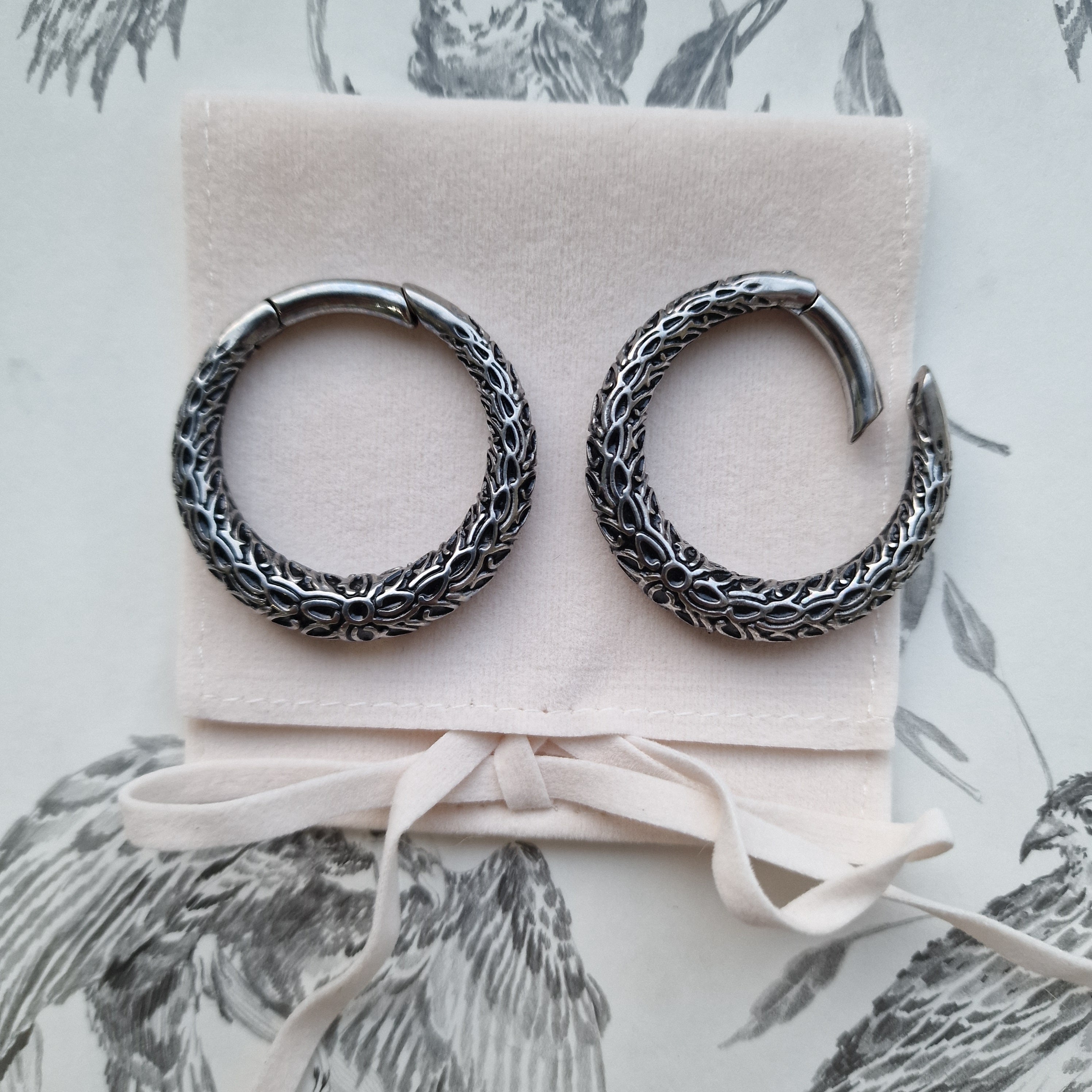 4MM 6G Silver Ivy Thorns Hangers Ear Weights
