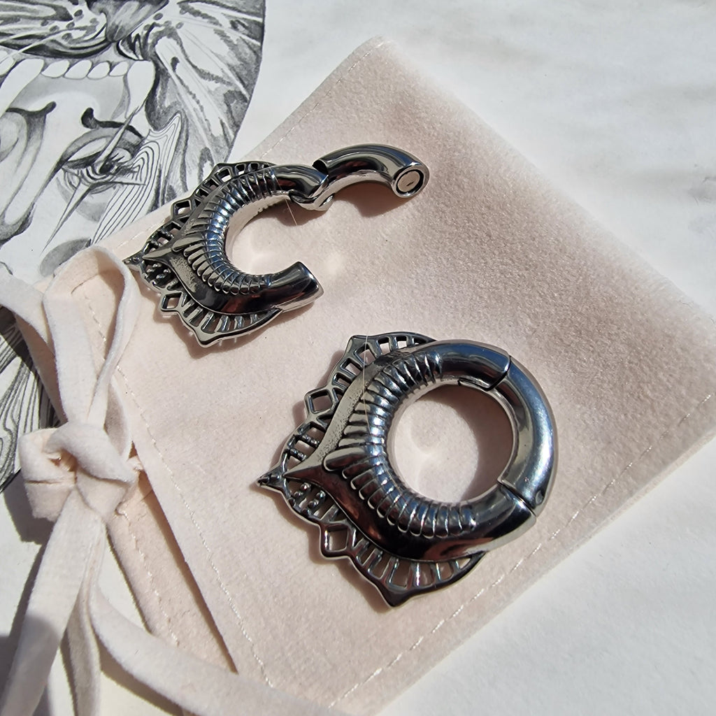 6MM 2G Silver Ear Weight Hangers Teardrop Hangers  Ornate Stretched Lobes Pair