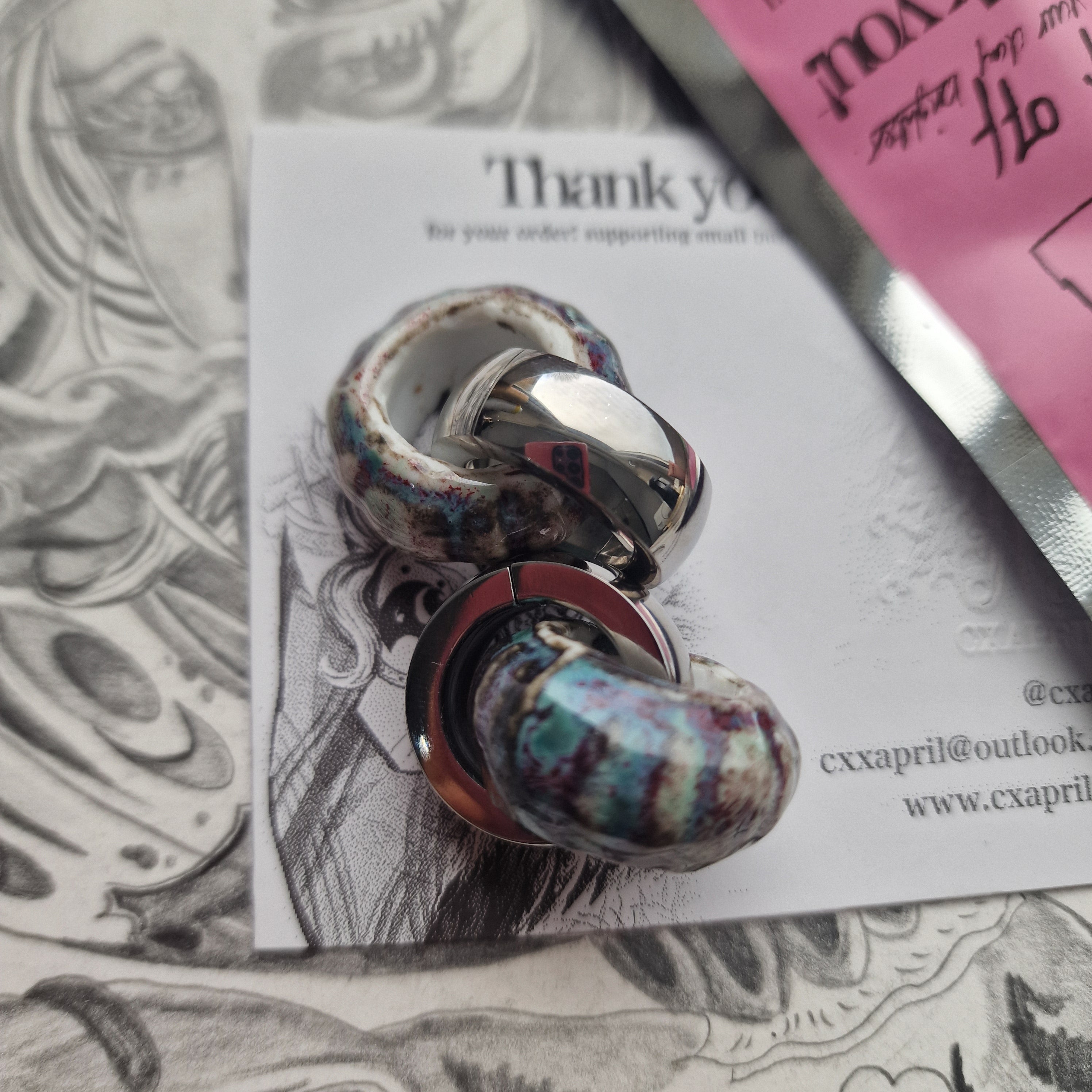 Silver Seashell Ceramic Ear Weight Gauge Hoops | CXAPRIL